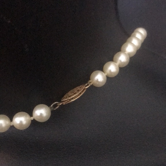 Vintage | Faux Pearl | Long Necklace | Approx. 22” - Picture 2 of 7